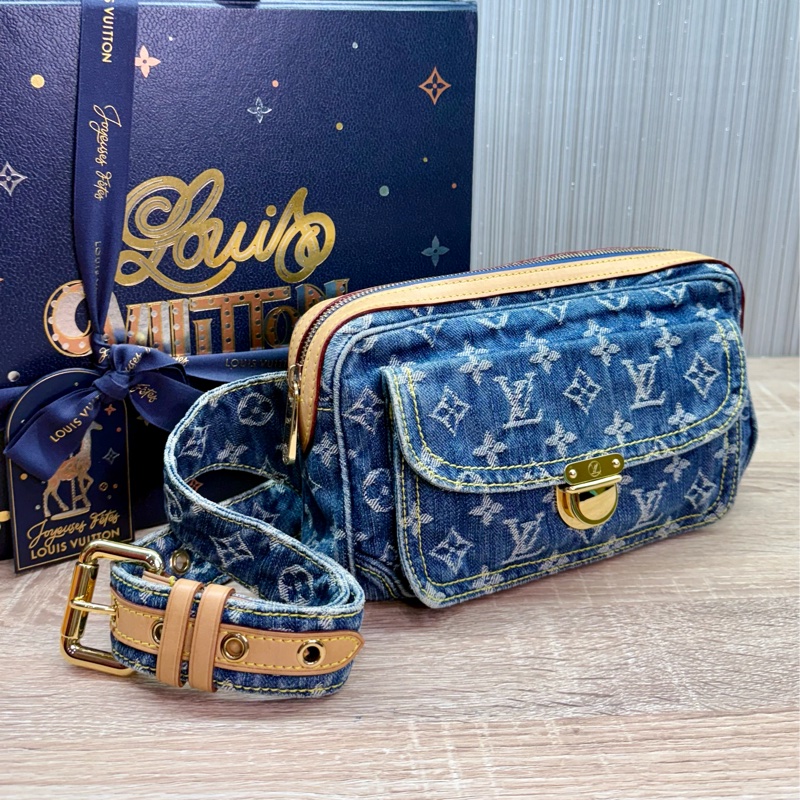 LV M95347 Denim Bum Bag稀有絕版丹寧牛仔胸包腰包-3