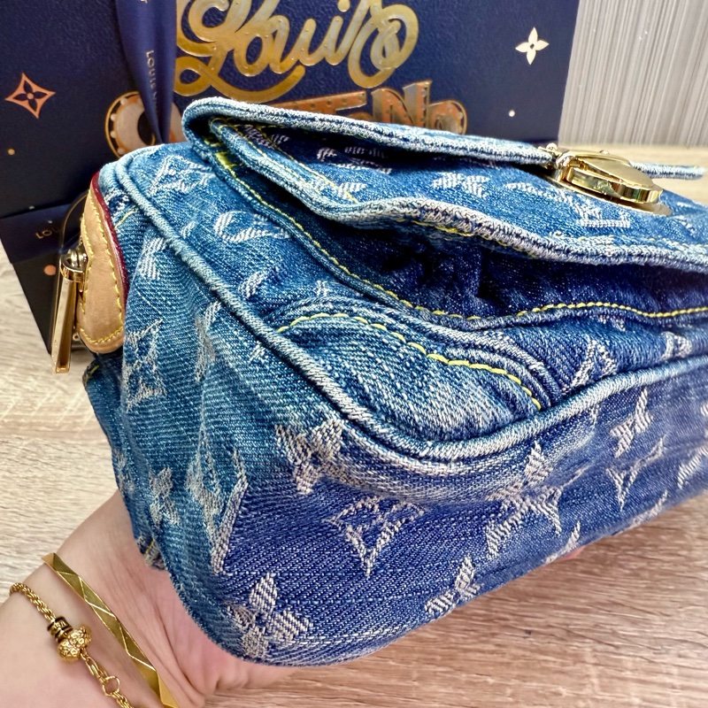 LV M95347 Denim Bum Bag稀有絕版丹寧牛仔胸包腰包-16