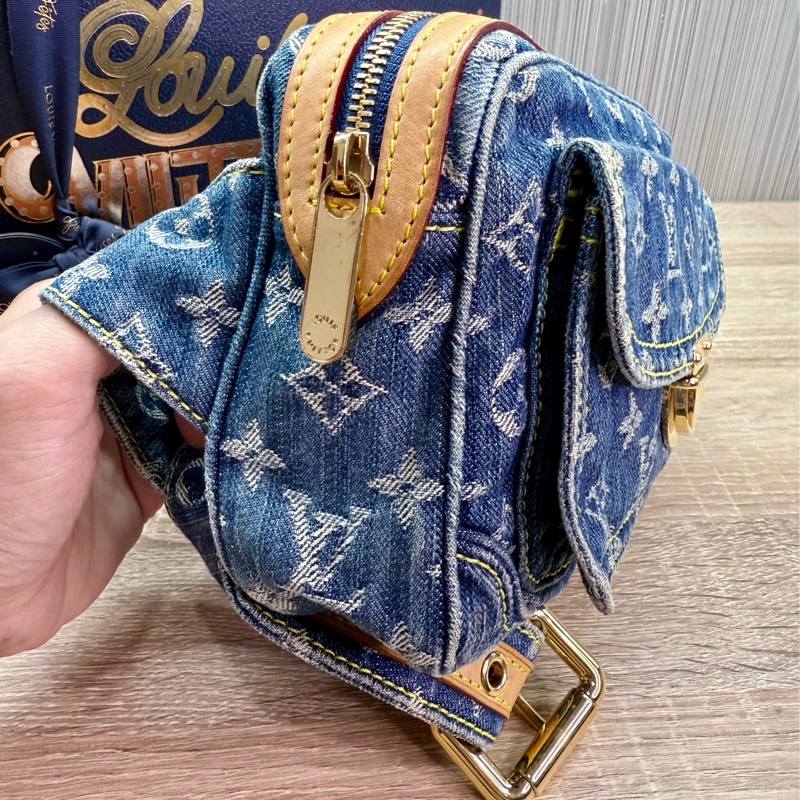LV M95347 Denim Bum Bag稀有絕版丹寧牛仔胸包腰包-20