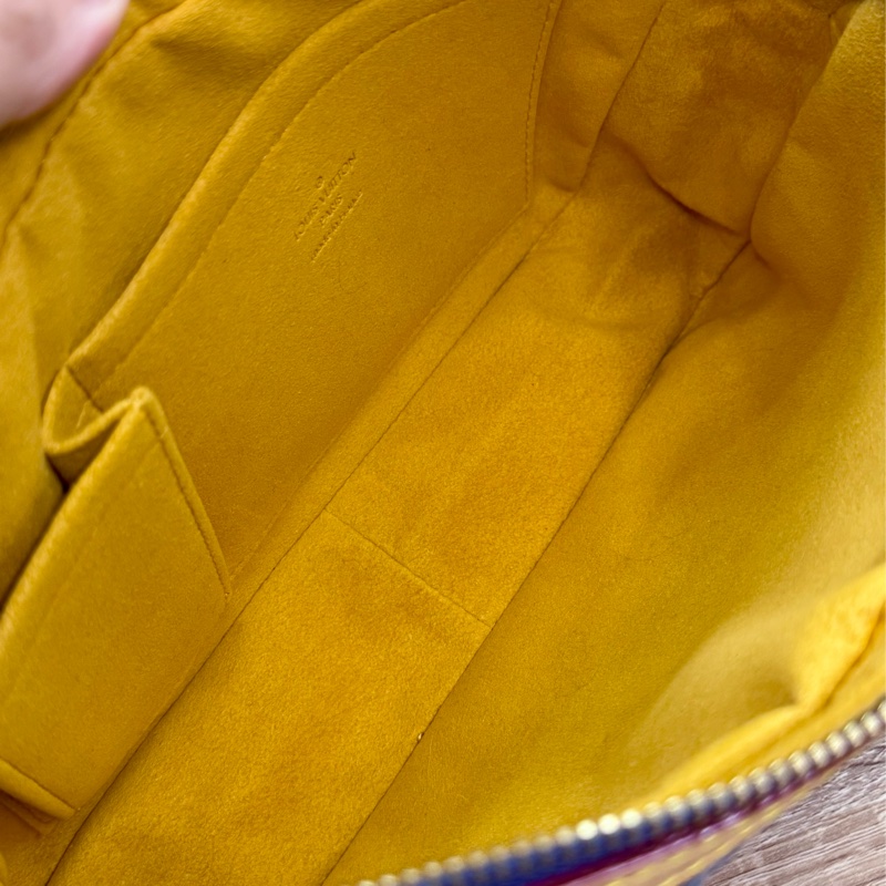 LV M95347 Denim Bum Bag稀有絕版丹寧牛仔胸包腰包-28