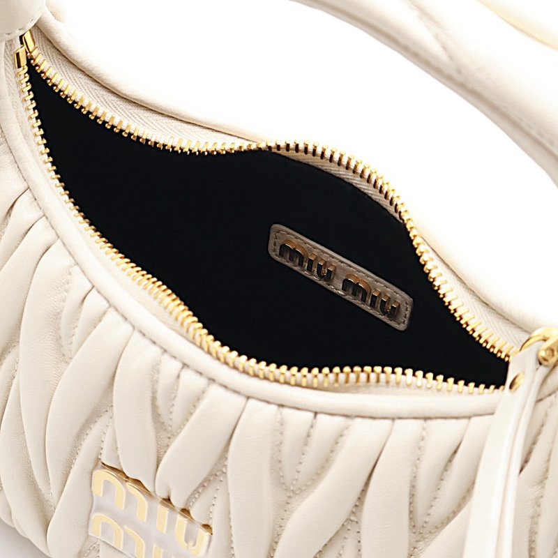 Miu Miu Wander新月包 - 小號白-3