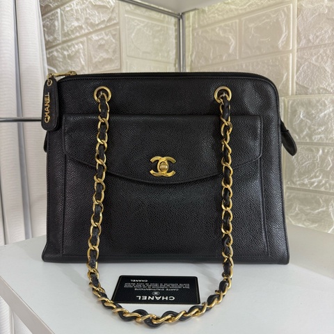 Chanel 黑金魚子醬雙c扣奶粉鏈條包