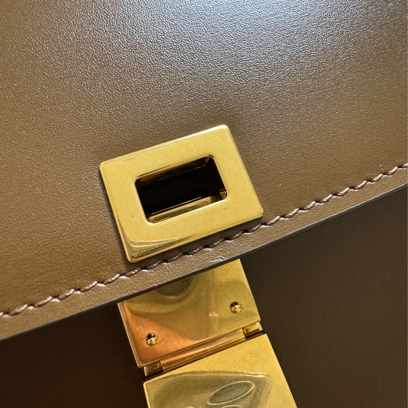 Celine Classic Box Teen 焦糖色-28