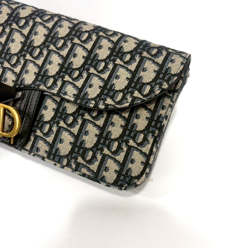 DIOR Saddle 中型藍色Dior Oblique緹花WOC鍊包-7