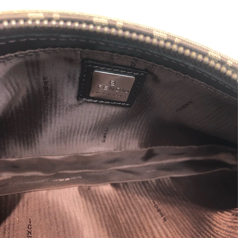 FENDI 全布老花 奶茶色 麻雀袋 XA491-9