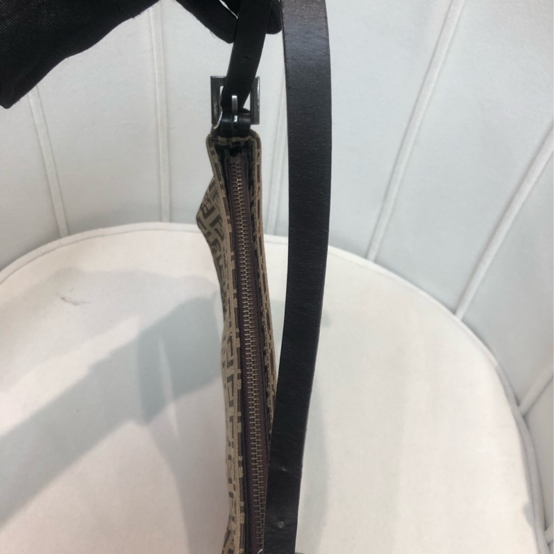 FENDI 全布老花 奶茶色 麻雀袋 XA491-45