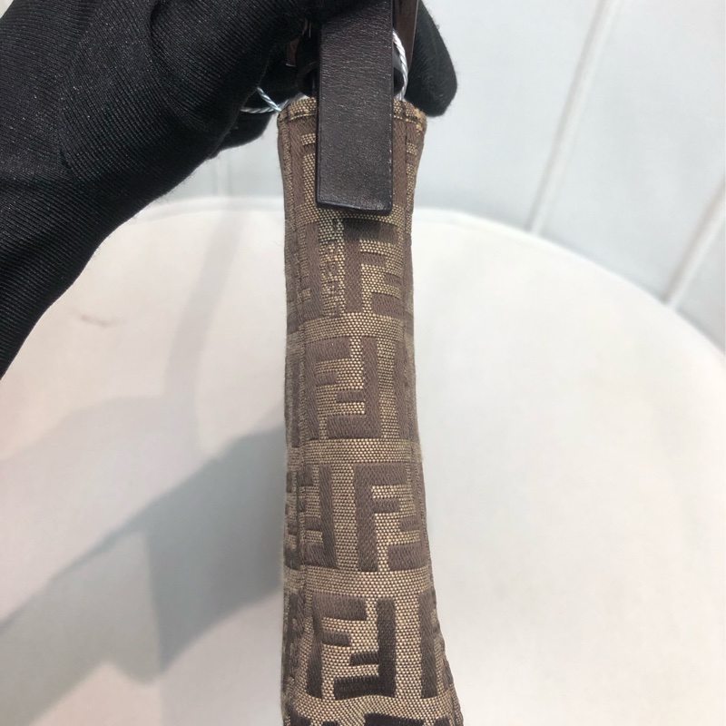 FENDI 全布老花 奶茶色 麻雀袋 XA491-48