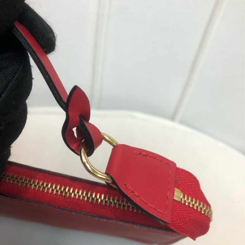 Louis Vuitton EPI 紅色 麻雀袋 金扣 XA603-32