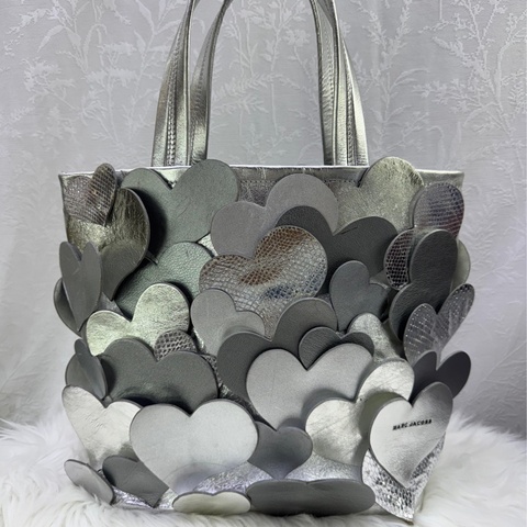 marc jacobs handbag