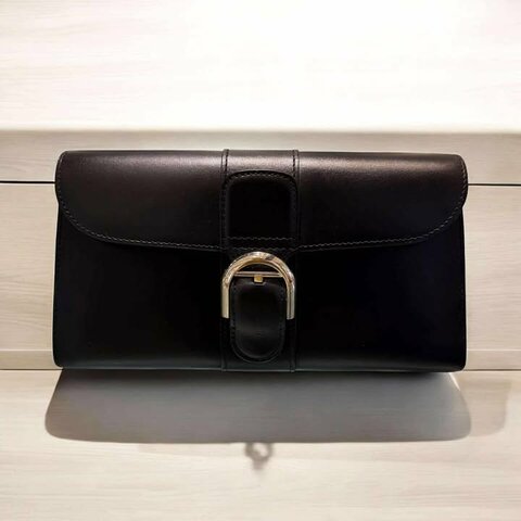 Delvaux 牛皮釦式長夾/黑色