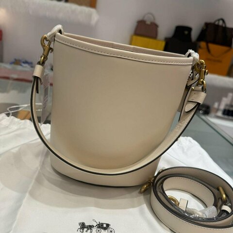 *SHIHNA名牌精品* Coach DAKOTA 16號 水桶包