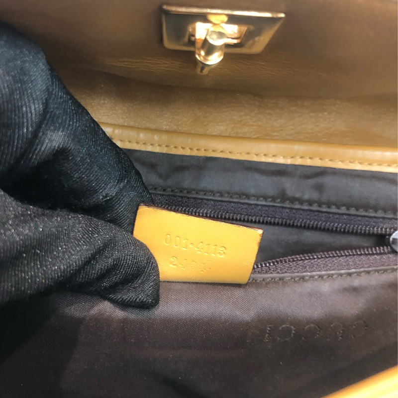 Gucci 經典啡色布面老花GG 金色老虎扣XB087-16