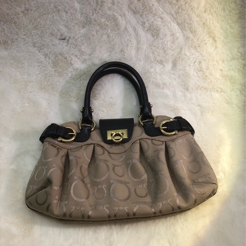 Ferragamo 老花布面 啡色手提帶 手拎包 XB363