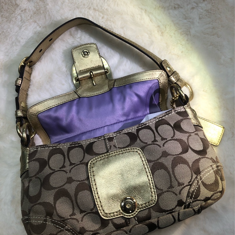 Coach 老花布面金色腋下包 XA490-31