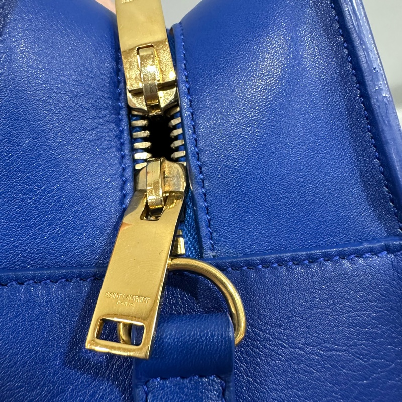 YSL 372087 皇家藍牛皮金釦斜背包 cabas mini-19