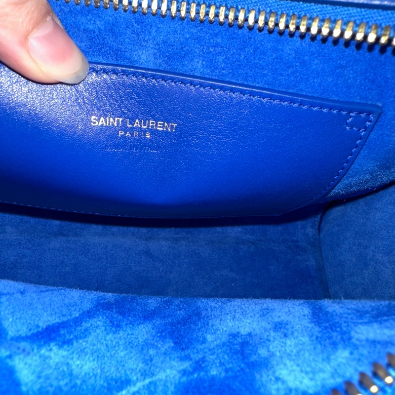 YSL 372087 皇家藍牛皮金釦斜背包 cabas mini-43