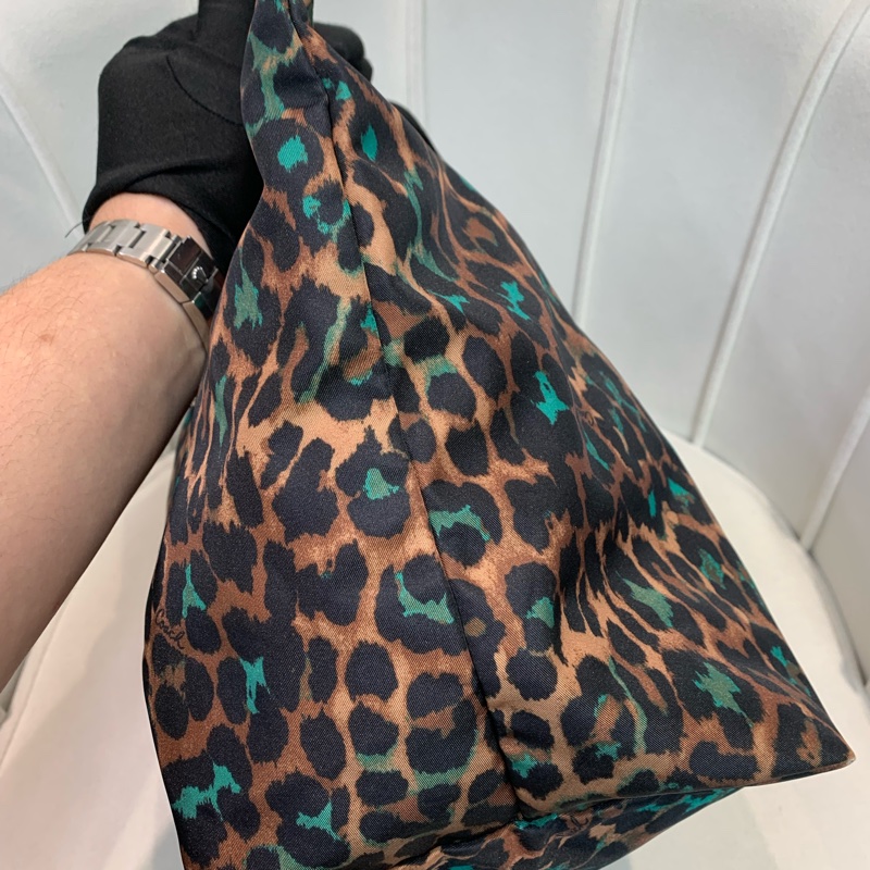 Coach 啡色豹紋大托特包 布料 XB543-1