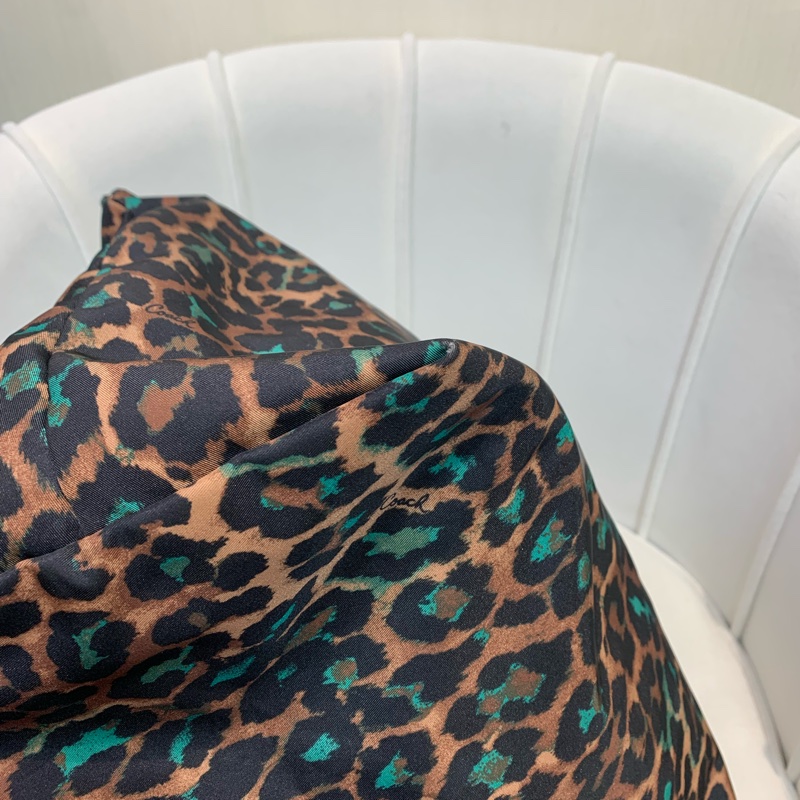 Coach 啡色豹紋大托特包 布料 XB543-39