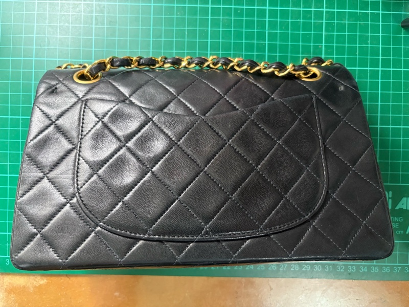 香奈兒 CF23 Vintage 24K鍍金 經典小羊皮口蓋包-6