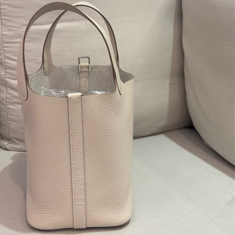 全新抱出Hermès Picotin 18 奶昔白銀釦K刻-6