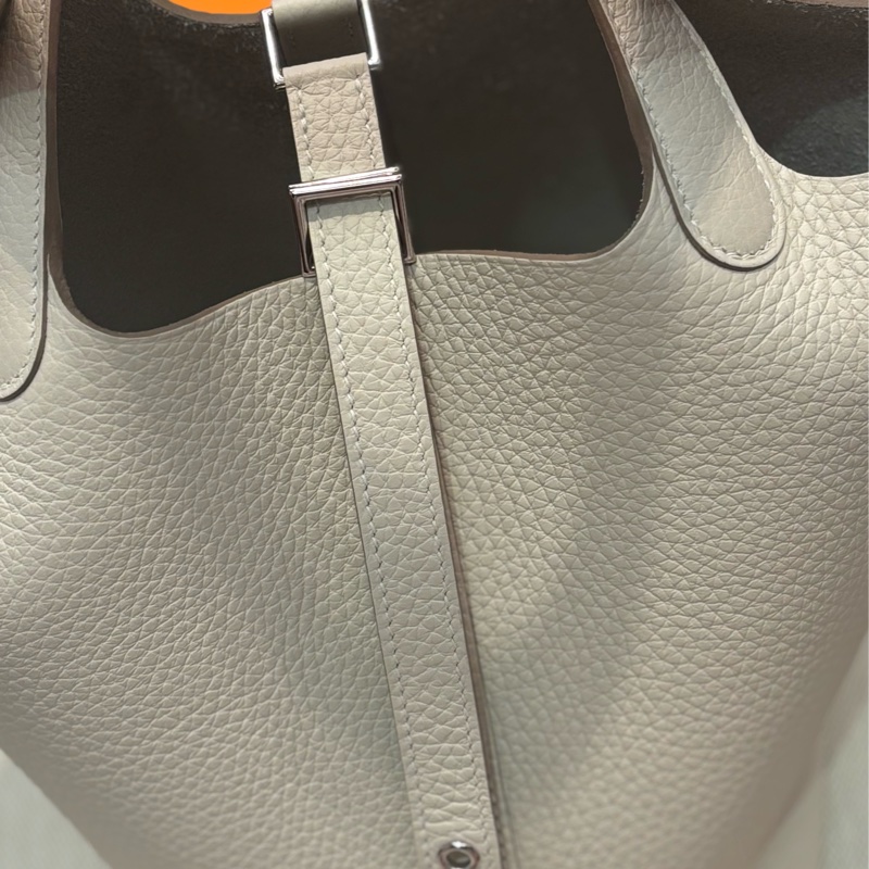 全新抱出Hermès Picotin 18 奶昔白銀釦K刻-11