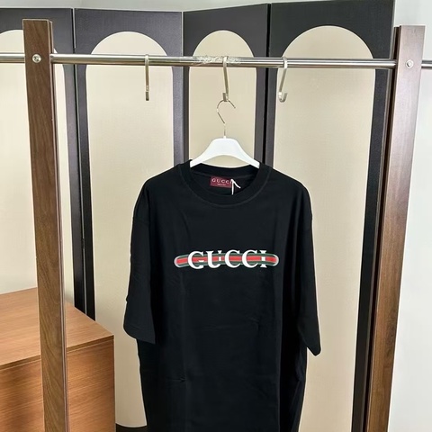 Gucci 男款 短袖T恤