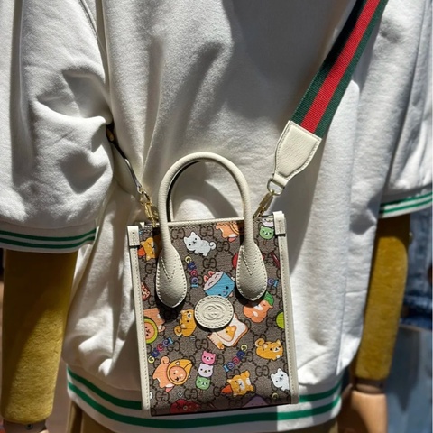 Gucci mini tote 小巧可愛🥰
