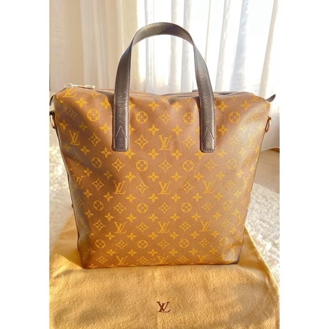 Louis Vuitton 雅痞紳士 型男必備 LV經典原花 黑牛皮 拉鏈 肩背 托特包 公事包 手提包
