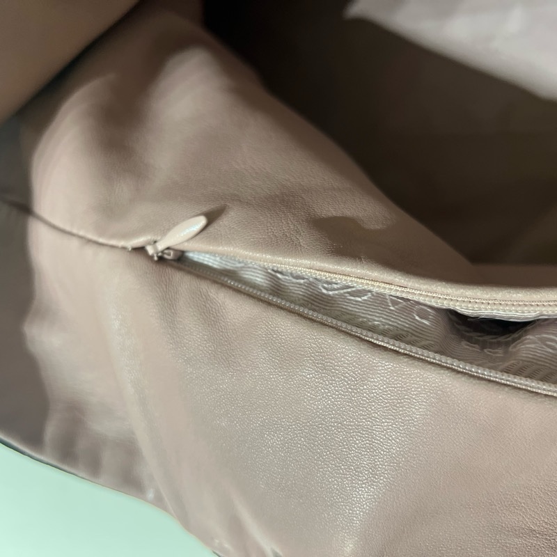 Prada nappa antique bag義大利購入-10