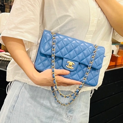 #全網唯一 #全新全膜閒置 #專櫃38萬 香奈兒Cf23寶藍金扣coco23雙鏈雙蓋