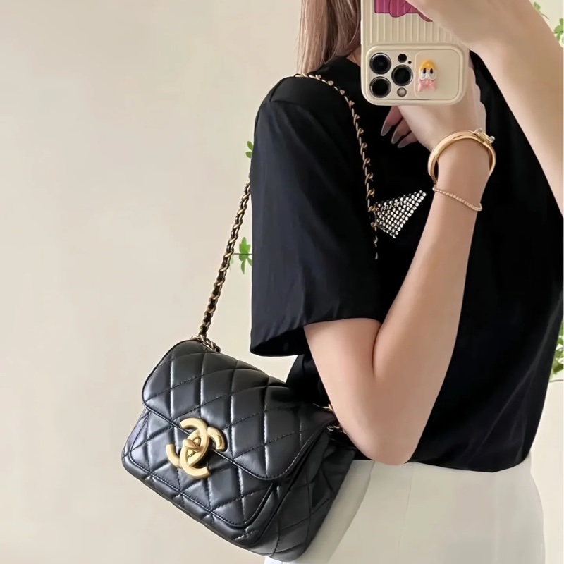 Chanel 24b黑金方胖子大logo 芯片款 #專櫃22萬入手🈶購證 #全新閒置帶膜-1