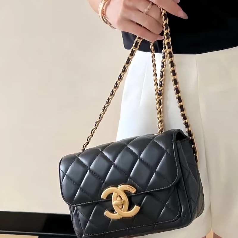 Chanel 24b黑金方胖子大logo 芯片款 #專櫃22萬入手🈶購證 #全新閒置帶膜-7
