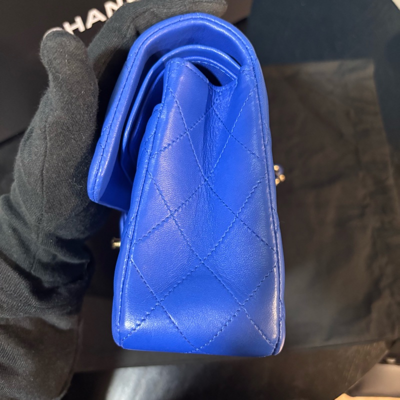 99新🆕Chanel寶藍色金扣羊皮CF23鏈條手提斜挎包🧵-4