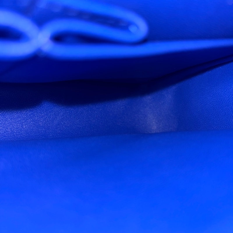 99新🆕Chanel寶藍色金扣羊皮CF23鏈條手提斜挎包🧵-16