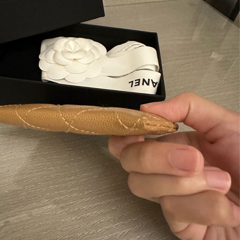 全新Chanel香奈兒經典奶茶色荔枝皮卡夾-11