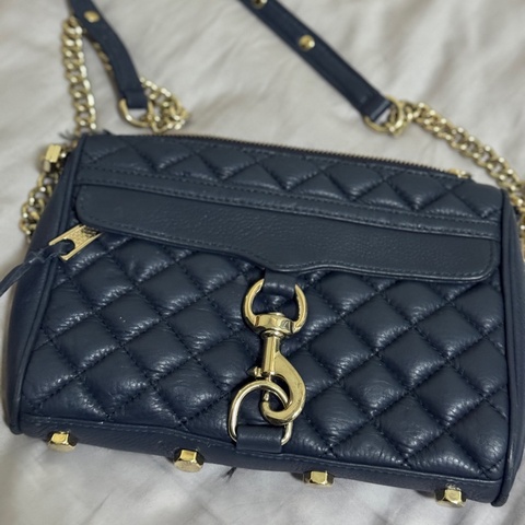 Rebecca minkoff 菱格 壓紋