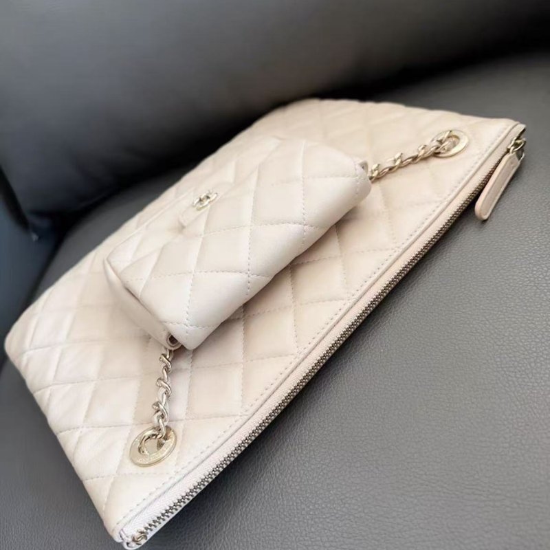 ✨CHANEL 手拿包雙子星珠光色 27.5×19.5 97新配件塵袋-1