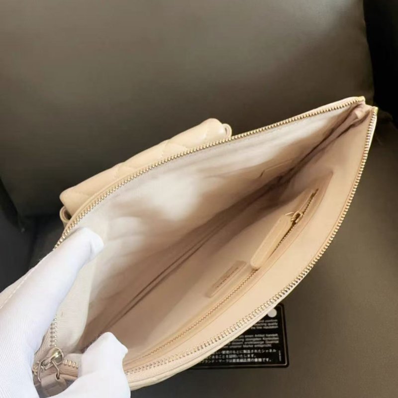 ✨CHANEL 手拿包雙子星珠光色 27.5×19.5 97新配件塵袋-2