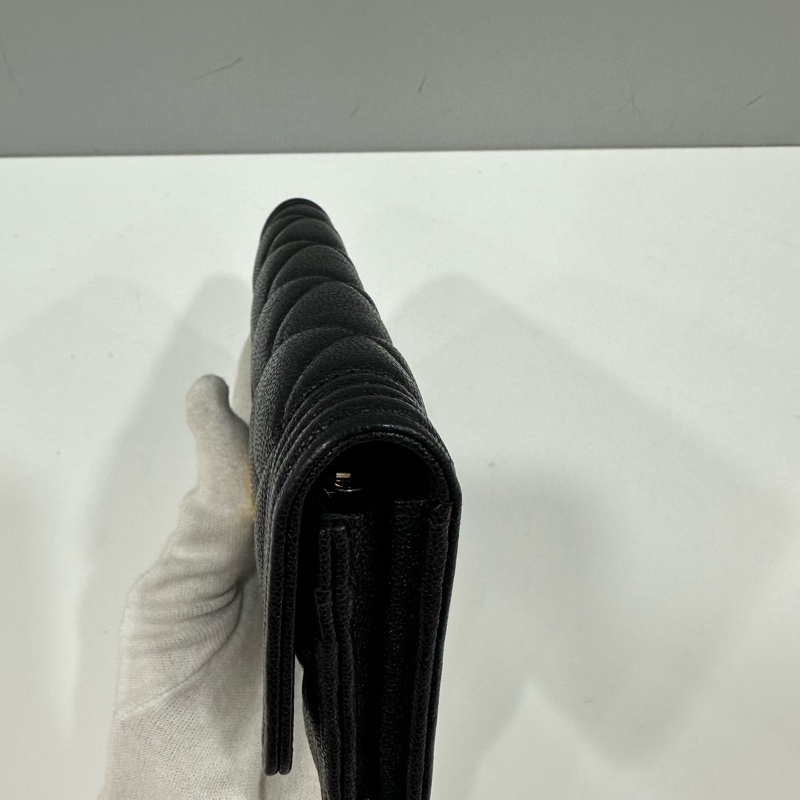 chanel 黑荔枝皮金釦中夾 boy-4