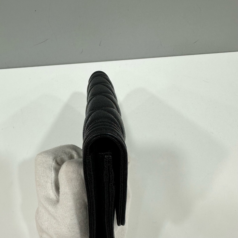 chanel 黑荔枝皮金釦中夾 boy-5