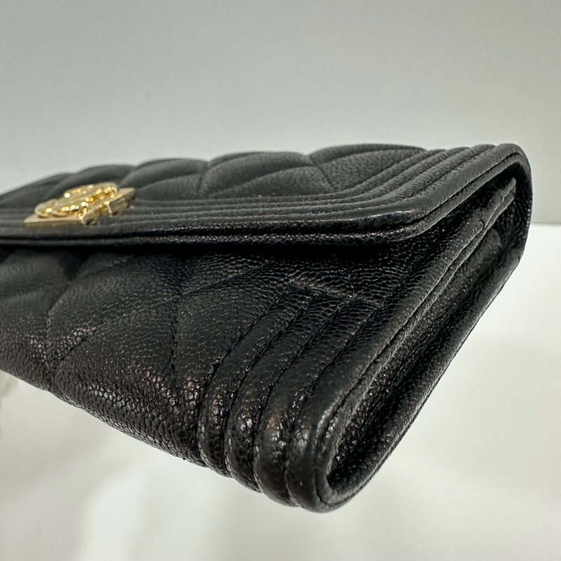 chanel 黑荔枝皮金釦中夾 boy-9