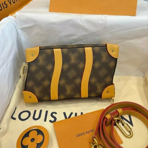 LV Soft Trunk 波浪型扭曲包 芯片款 23*13.5*5 99新配件塵袋