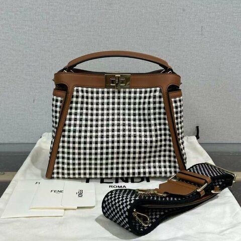 ✨FENDI Peekaboo編織金扣手提斜背包 27*21*13 99新配件塵袋