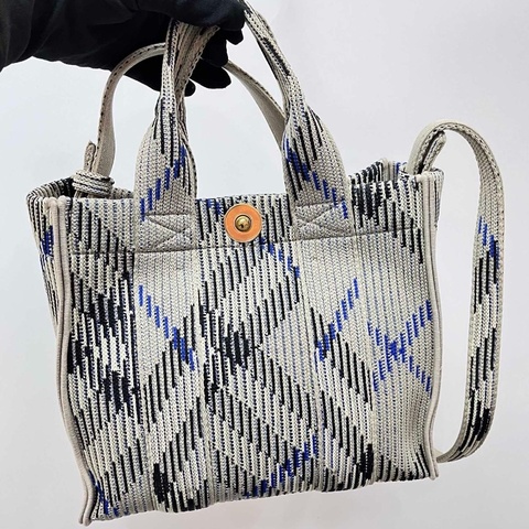 Burberry knitted tote bag