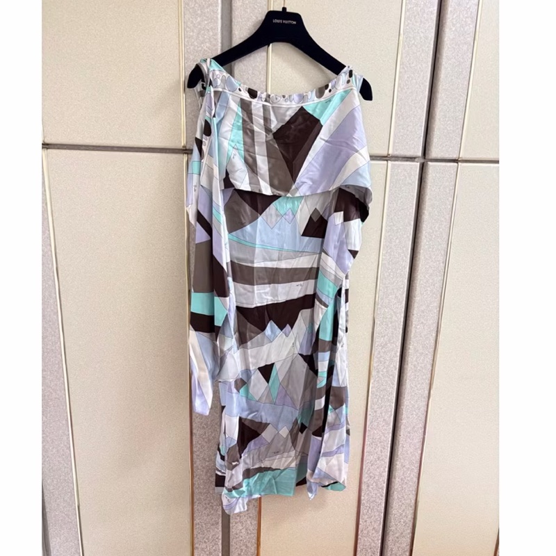 全新Emilio Pucci正品綢緞層次多種穿法洋裝 原價42790-4