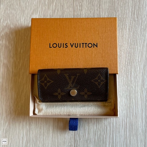 LV Louis Vuitton Monogram Key Bag 鑰匙包