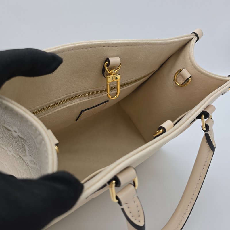 (超新♥️大全配) LOUIS VUITTON ON THE GO 小號 奶油白 牛皮 手提包 電腦包 斜背包|專櫃118,000-7