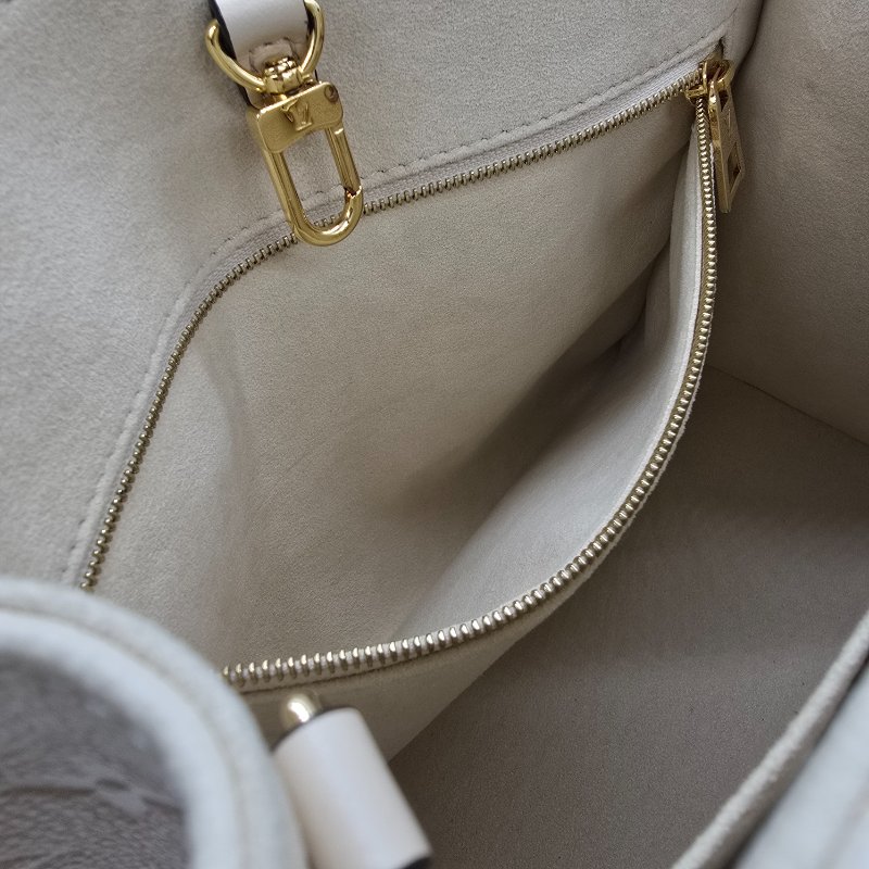 (超新♥️大全配) LOUIS VUITTON ON THE GO 小號 奶油白 牛皮 手提包 電腦包 斜背包|專櫃118,000-9