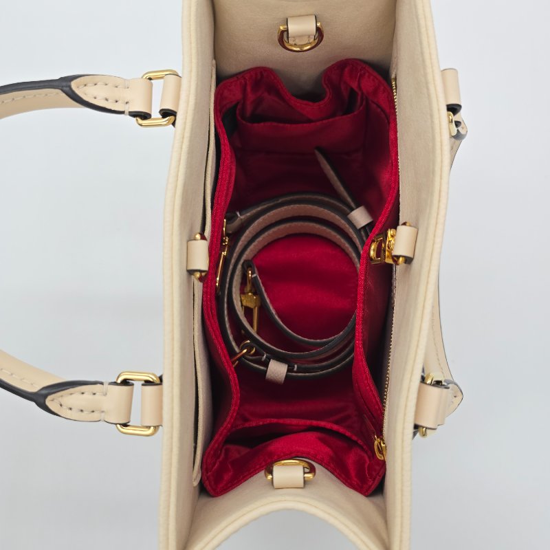 (超新♥️大全配) LOUIS VUITTON ON THE GO 小號 奶油白 牛皮 手提包 電腦包 斜背包|專櫃118,000-11