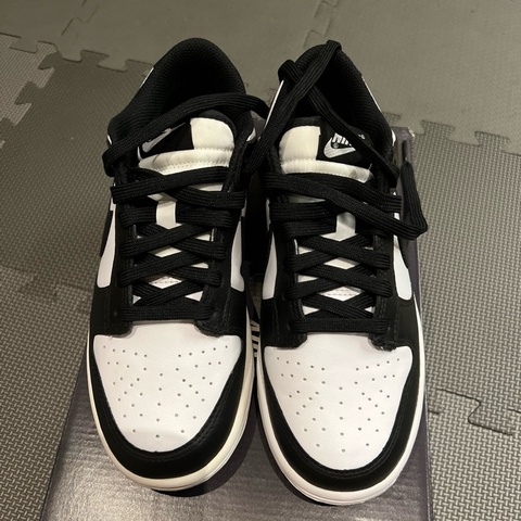NIKE 休閒鞋 W NIKE DUNK LOW 女黑白色 熊貓/24號